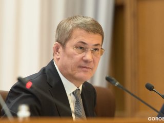 «Выпали непростые испытания»: Радий Хабиров подвел итоги работы депутатов Курултая