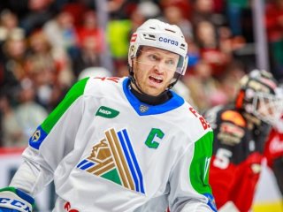 Два игрока «Салавата Юлаева» номинированы на приз «За верность хоккею» имени Сергея Гимаева